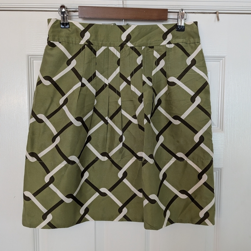Banana Republic Green A-Line Pleated Skirt